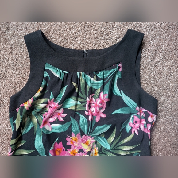 AB Studio Tropical Plumeria Floral Black Sheath Dress Size 8 - Picture 2 of 11